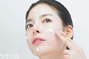 面霜可以晚上用嗎？面霜也分早晚霜