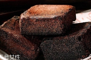 阿膠黑糖經(jīng)期可以喝嗎？最好少喝