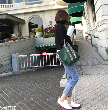 牛仔褲全棉的好嗎？牛仔褲材質這樣挑