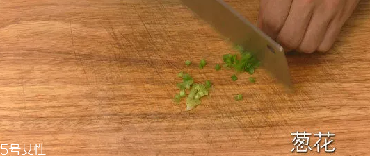 吃花菜可以減肥嗎？熱量低適合減肥時(shí)吃