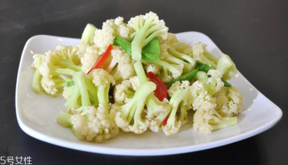花菜不熟會(huì)中毒嗎？不要這樣嘗試
