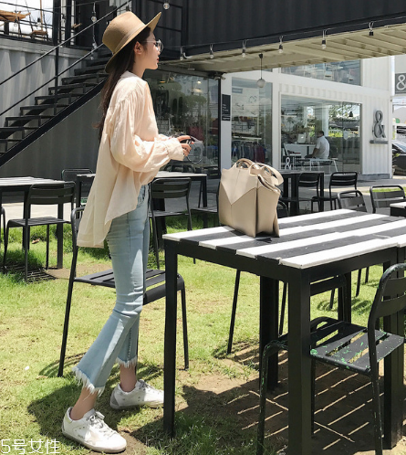 牛仔褲適合什么季節(jié)穿？一年四季都可以穿