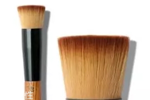 定妝粉用刷子好還是用粉撲好？新手用粉撲
