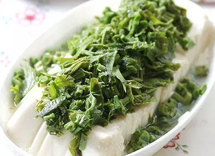 香椿涼拌怎么做好吃？超級簡單的3道開胃菜