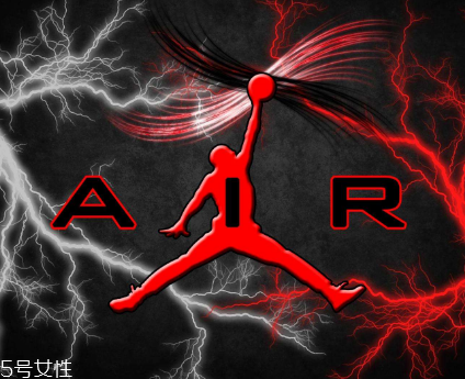 air jordan 1 satin黑扣碎配色綢緞版多少錢？