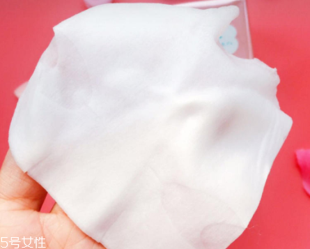 露露倫面膜用完要洗嗎？補水面膜無需清洗