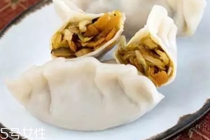 餃子餡可以放雞精嗎？會(huì)危害健康