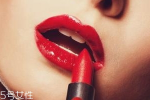 口紅融化了可以放冰箱嗎？冰凍3小時即可恢復(fù)
