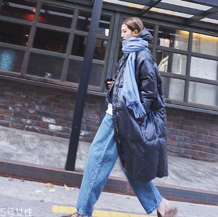 牛仔褲穿著掉色怎么辦？輕度掉色是正常的