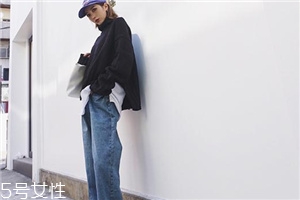 牛仔褲把白衣服染色了怎么辦？