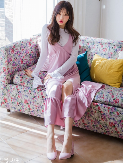 圓頭高跟鞋怎么搭配？顯高又淑女