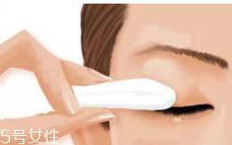 卸眼妝眼睛刺痛怎么辦？5款溫和不刺激的眼部卸妝推薦