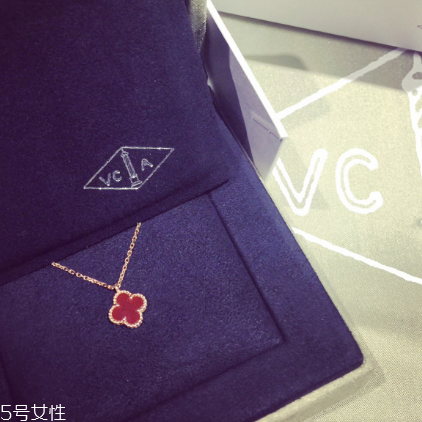 梵克雅寶屬于奢侈品嗎？名流貴族追捧的頂級(jí)珠寶