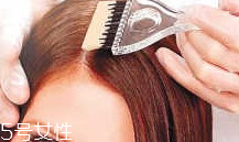 自己染發(fā)怎么染均勻？4個(gè)步驟讓你秒懂染發(fā)DIY