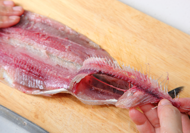 秋刀魚(yú)怎么殺？秋刀魚(yú)如何清洗