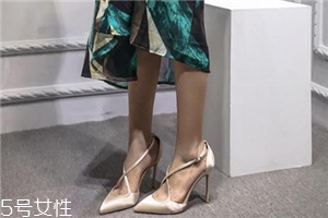 高跟鞋240是多少碼？高跟鞋碼數(shù)的意思