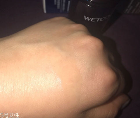 精華油什么時(shí)候用？混合使用比較多
