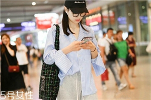 寬松襯衣怎么穿好看？造型感十足的穿搭