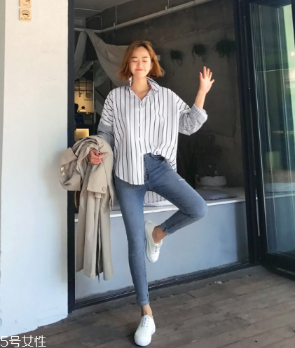 寬松襯衣怎么穿好看？造型感十足的穿搭