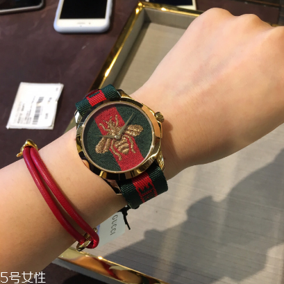 gucci手表多少錢？高貴典雅的經(jīng)典標志