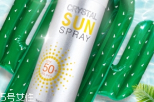 防曬噴霧和氣墊哪個先用？