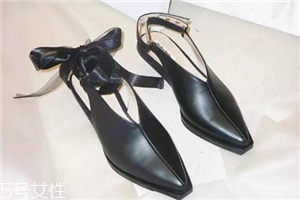 reike nen鞋子多少錢？畫報(bào)般的潮流經(jīng)典