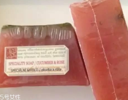 菠丹妮哪個(gè)產(chǎn)品最好用？捷克國寶級護(hù)膚品