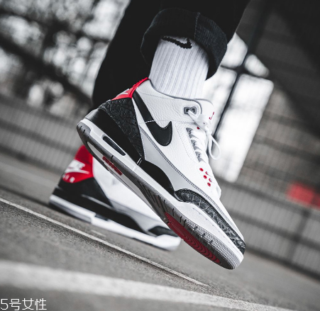 air jordan 3 tinker上腳效果怎么樣？
