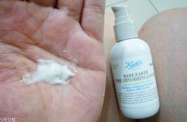 科顏氏白泥乳液怎么樣？搖勻使用不搓泥