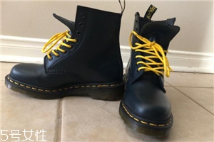 dr.martens 1460多少錢(qián)？馬丁靴最經(jīng)典的款式