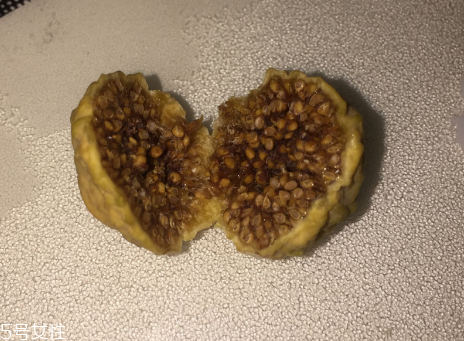 無花果干是什么味道？味道甜甜的