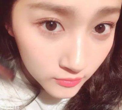 什么樣的人笑起來好看？如何避免笑起來像鬼？