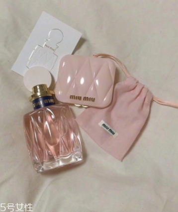 miumiu粉色香水怎么樣？miumiu2018新香水什么味道？