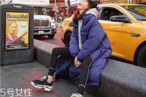 什么樣的鞋子顯腿長(zhǎng)？拯救自己的小短腿
