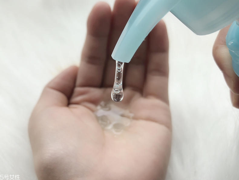 清揚0硅油洗發(fā)水好用嗎？自帶高級感香調(diào)