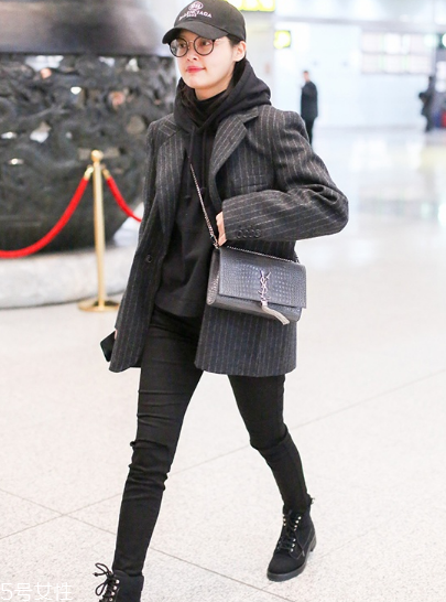 棒球帽怎么搭配衣服？素顏也能hold住