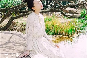 文藝范女生怎么穿搭？和你的青春敘敘舊
