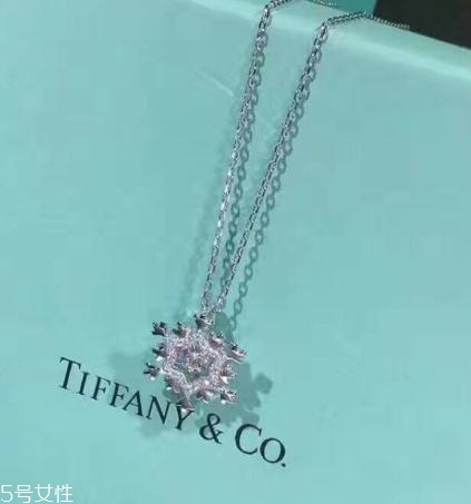 tiffany蒂芙尼項(xiàng)鏈一般多少錢(qián)？蒂芙尼項(xiàng)鏈?zhǔn)袌?chǎng)行情