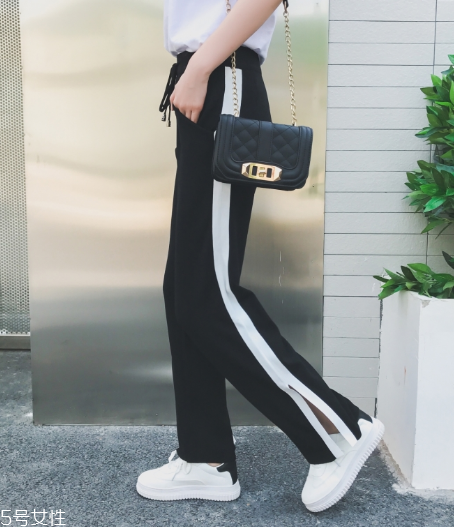 腿粗屁股大穿什么衣服？腿粗屁股大穿搭技巧