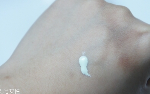 美膚寶和御泥坊哪個(gè)好？美膚寶和御泥坊品牌對(duì)比