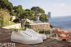 小白鞋清潔劑哪個好？小白鞋清潔劑品牌推薦