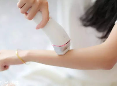 家用脫毛儀有用嗎？家用脫毛儀使用心得