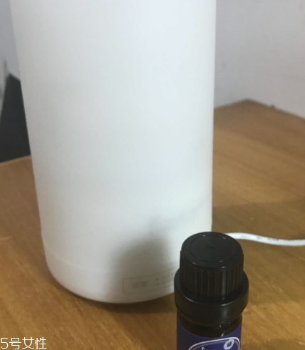 玫瑰精油可以去斑嗎？玫瑰精油怎么祛斑