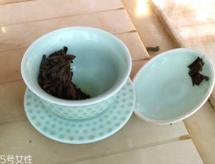 紅茶是發(fā)酵的茶嗎？紅茶怎么做的