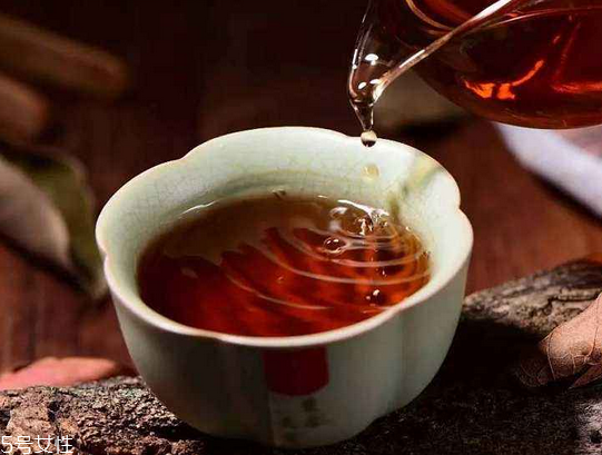 紅茶會(huì)解藥嗎？吃藥能喝紅茶嗎？