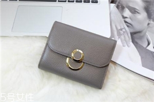錢(qián)包可以用藍(lán)色嗎？藍(lán)色錢(qián)包好嗎