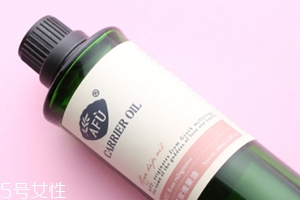 玫瑰果油可以抹頭發(fā)嗎？玫瑰果油可以直接擦臉嗎