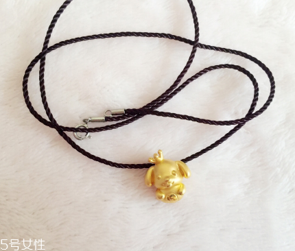 周大生和周生生是什么關(guān)系_哪個(gè)好？