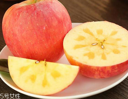 冰糖心蘋果是脆的嗎？冰糖心蘋果是脆還是粉