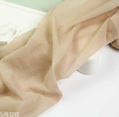 絲襪臭腳怎么辦？穿絲襪腳臭怎么解決